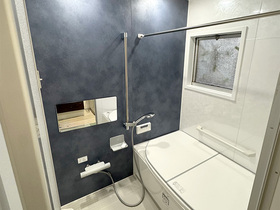 バスルームリフォーム寒さを解消した快適バスルーム＆使い勝手を高めた洗面化粧台